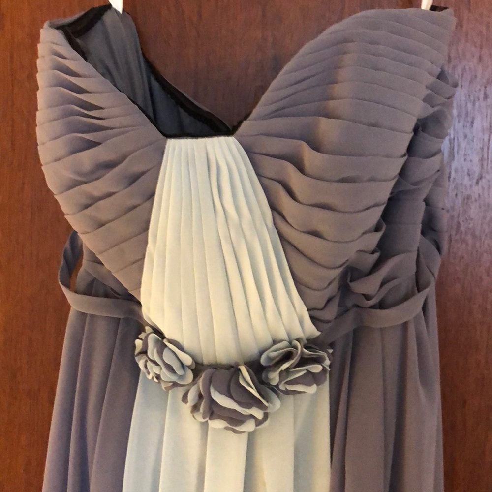 Bridesmaid dress size 10, but runs like a 6.